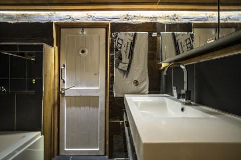 Badzimmer mit Lavabo